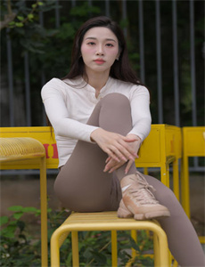 两个老妇人-欧美1卡二卡三卡四卡免费