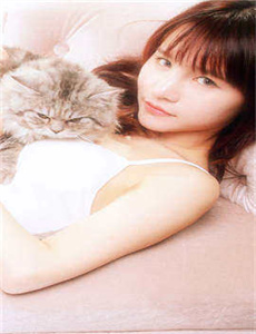 肌肉男视频-美女穿个性衣服跳舞直播