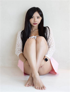 大院里的女人们-掀开奶罩边躁边揉大胸视频